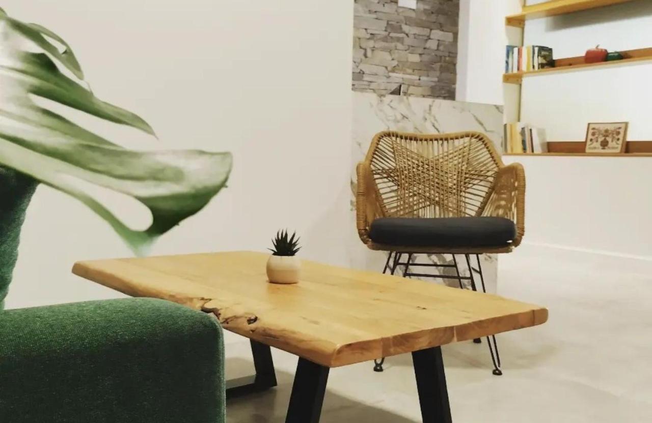 Amimaya Apartments Emporeios  Экстерьер фото